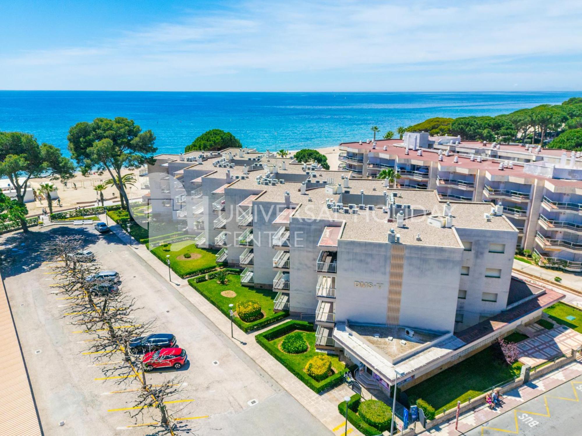 Uhc Dms Family Apartments Cambrils Esterno foto