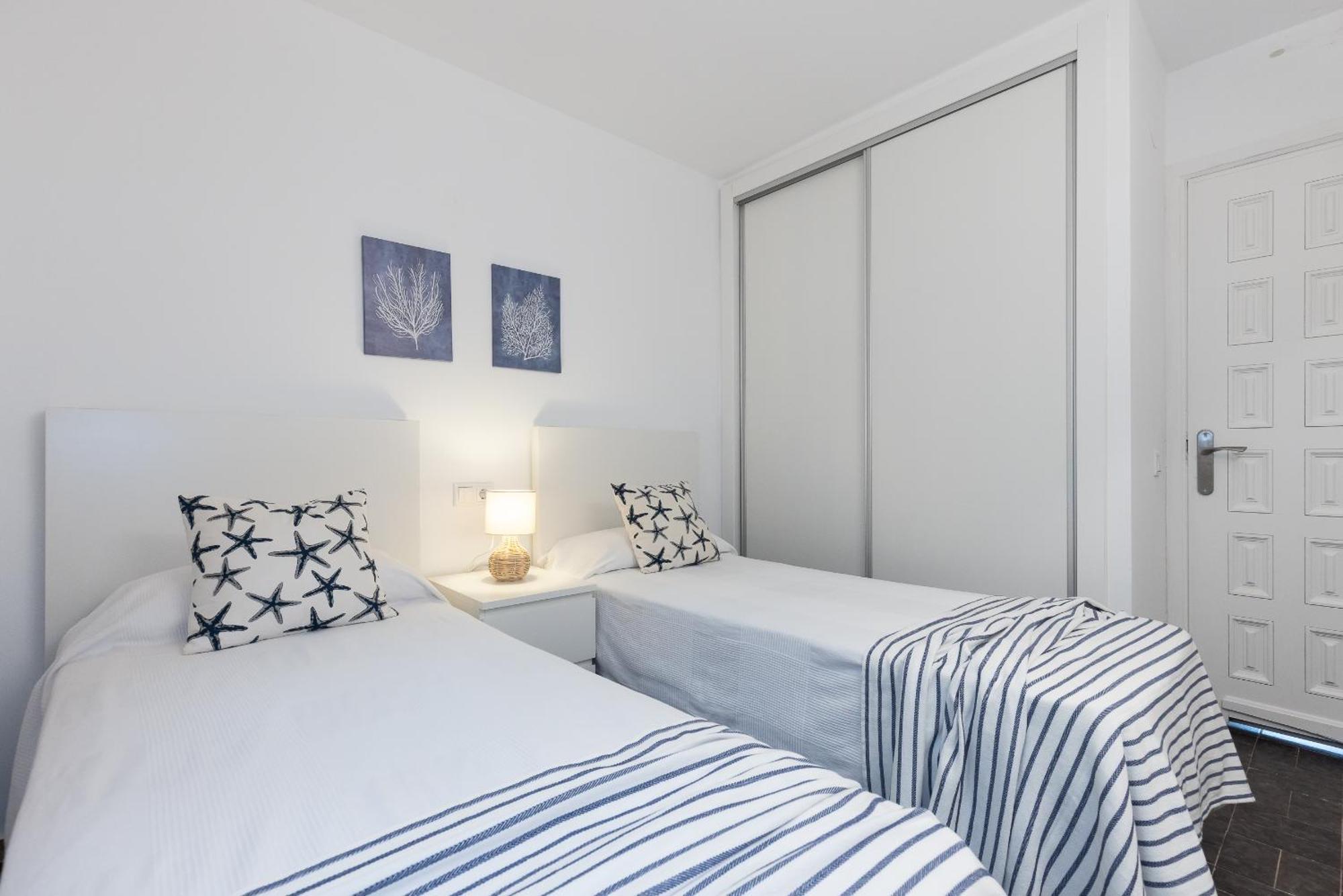 Uhc Dms Family Apartments Cambrils Camera foto